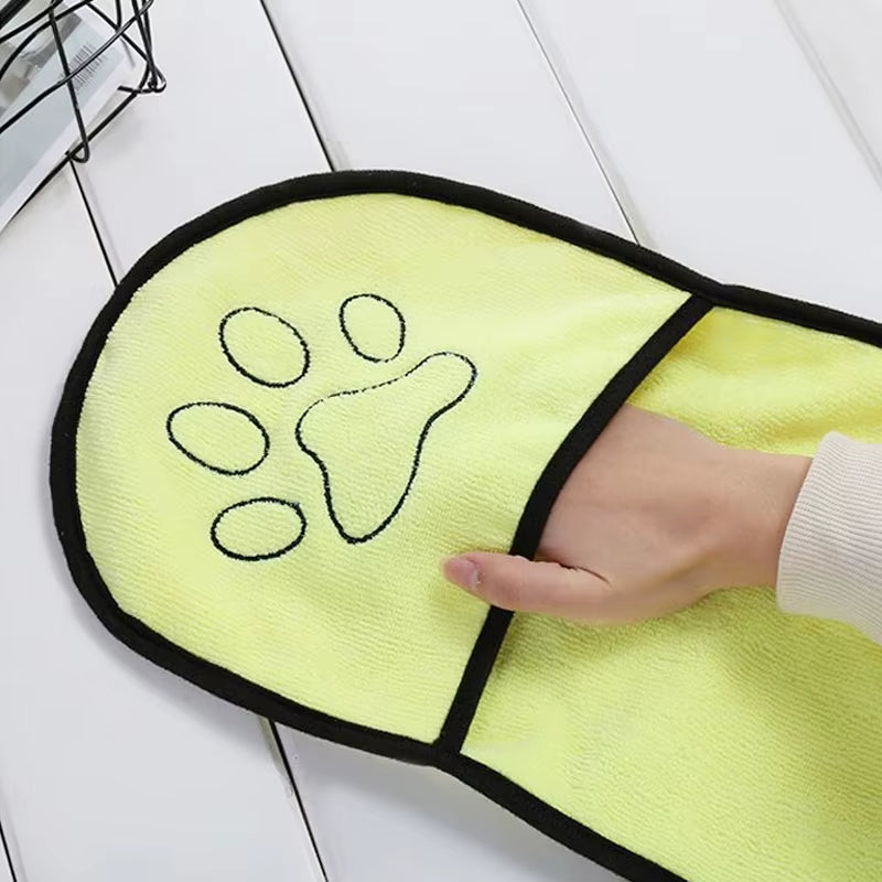 Pet Cleaning Washcloth Pet Accessories Quick Dry Dog Towel Bath Robe Soft Fiber Absorbent Cat Bath Towel Convenient